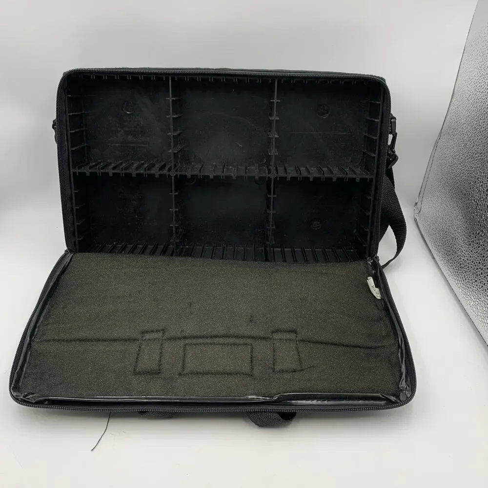 Music Express Vintage Black 30 Cassette Tape Storage Carrying Case With Strap